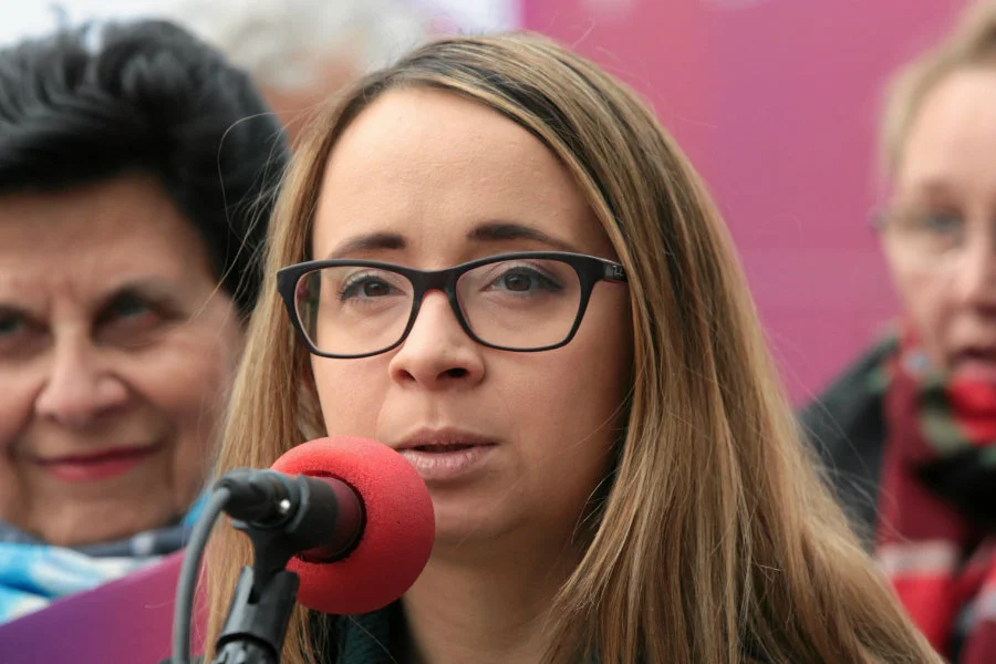 Marcelina Zawisza z Lewicy zapowiada, że jej ugrupowanie może poprzeć projekt PiS w sprawie zniesienia limitu 30-krotności składki ZUS.