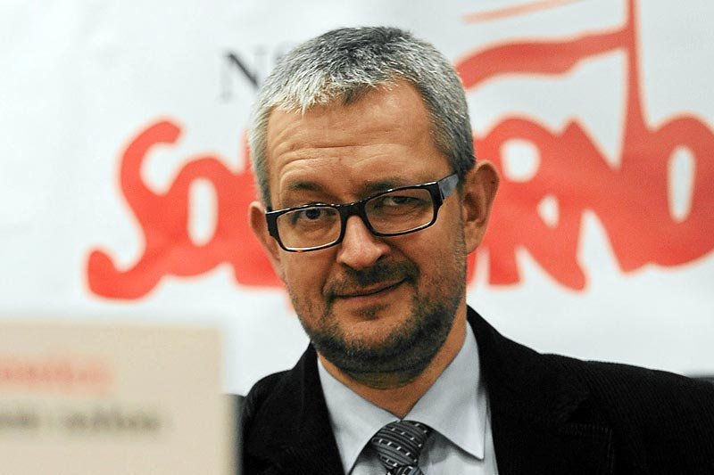 Rafał Ziemkiewicz krytykuje prezesa PiS Jarosława Kaczyńskiego.