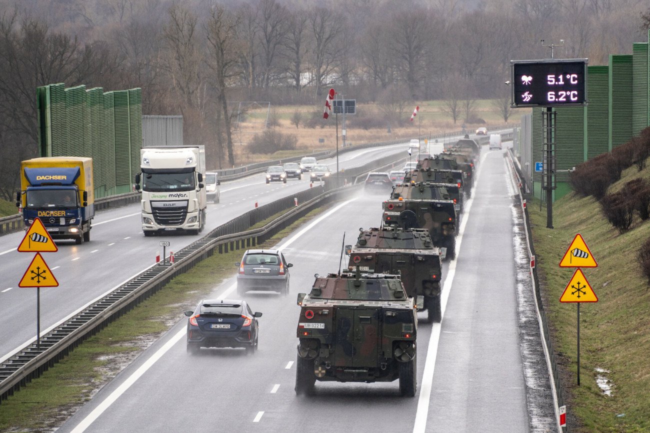 Wojsko wyjechało na polskie ulice. Jest komunikat Sztabu Generalnego