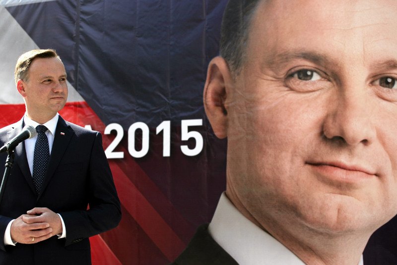 Gdy w 2015 roku Andrzej Duda rozpoczynał kampanię prezydencką, był słabo rozpoznawalny.