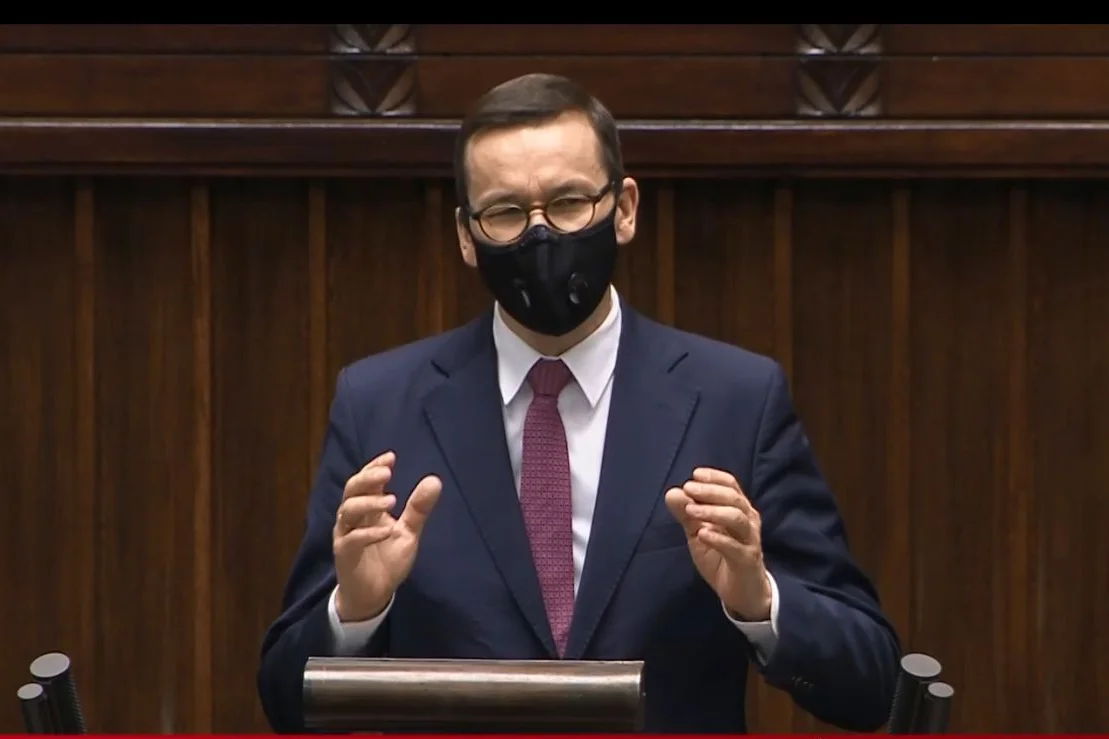 Mateusz Morawiecki zaliczył w Sejmie występ, który przypominał wstęp do Polexitu.