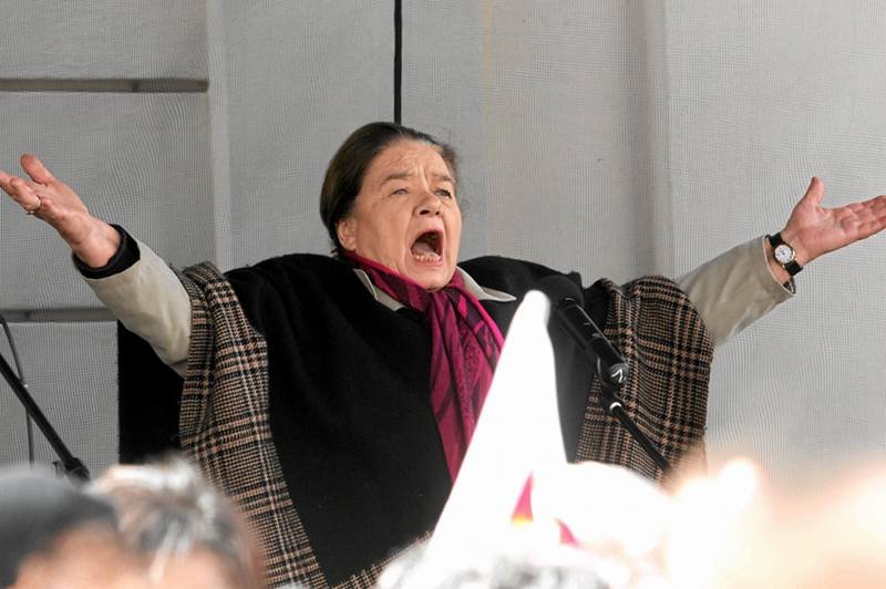 Katarzyna Łaniewska-Błaszczak znana jest m.in. z roli babci Józi w serialu "Plebania"