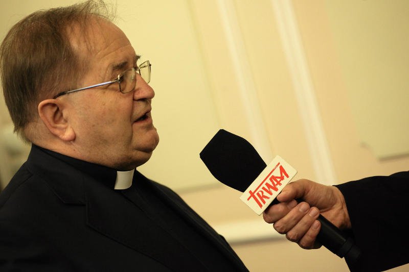 "TV Trwam" zamiast leków.