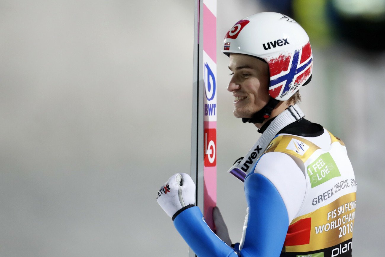 Daniel Andre Tande wraca do skoków narciarskich po poważnym wypadku na skoczni w Planicy.