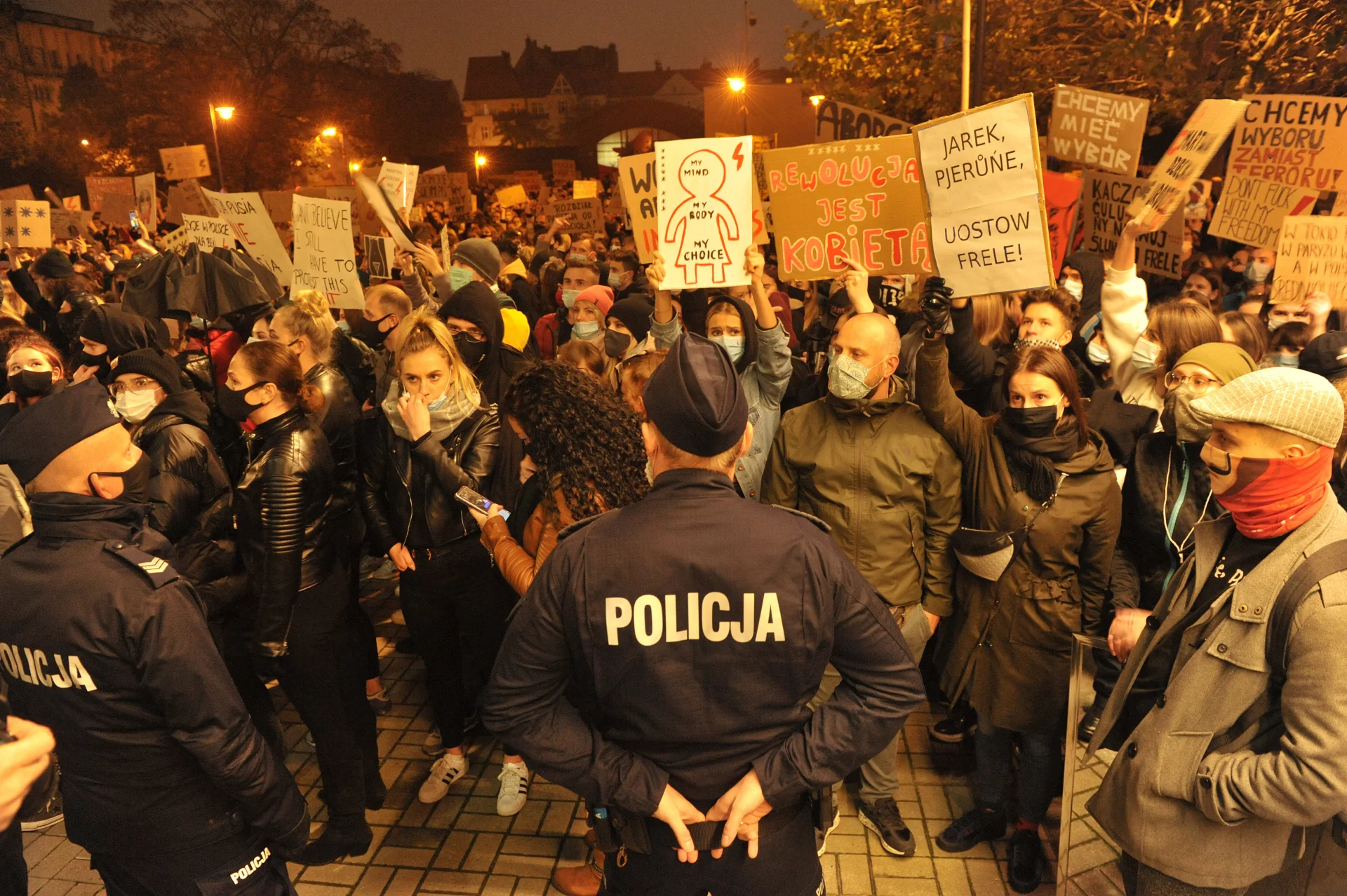 Nadinsp. Adam Rapacki w TVN24 ostro sprzeciwiał się upolitycznianiu policji i innych służb Nadinsp. Adam Rapacki w TVN24 ostro sprzeciwiał się upolitycznianiu policji i innych służb
