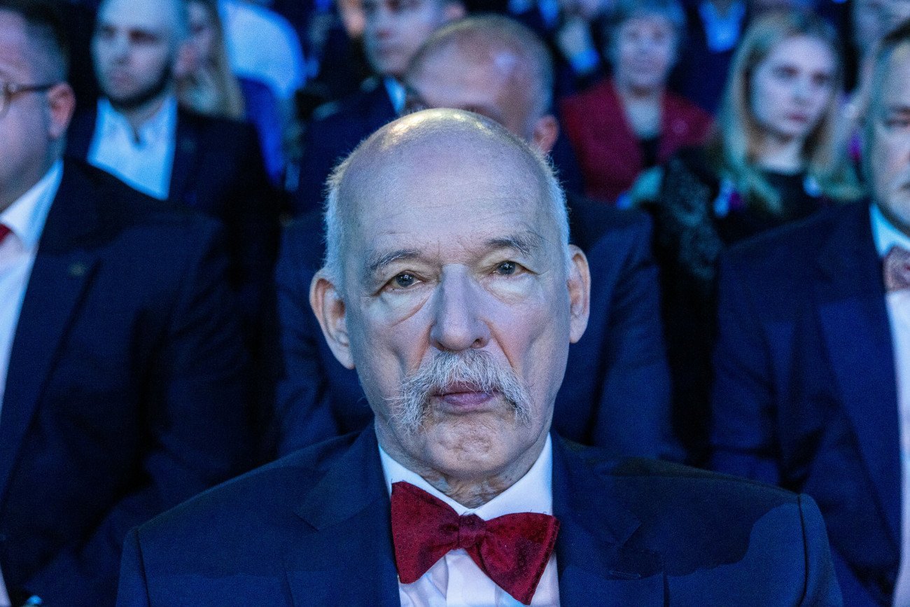 Janusz Korwin-Mikke ma milczeć do wyborów, bo szkodzi Konfederacji
