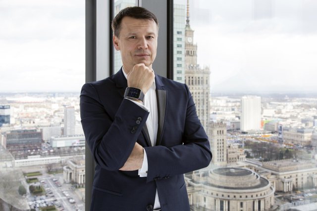 – Zakładając Alior Bank, mieliśmy ten sam poziom radości tworzenia, co młoda rodzina kupująca i urządzająca swój dom – mówi Cezary Smorszczewski