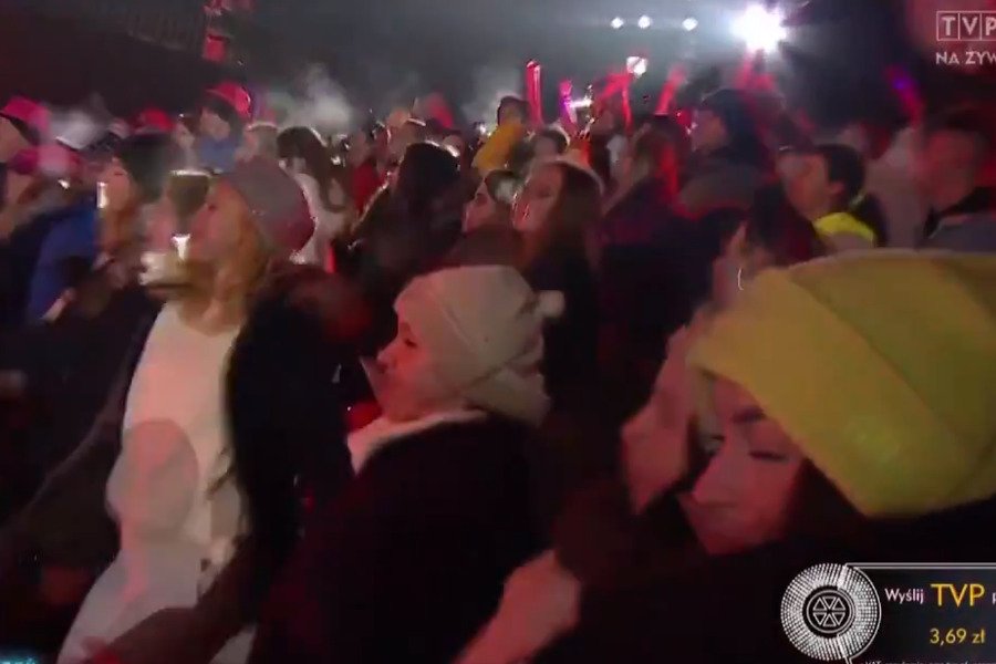 Na widowni w Ostródzie bawili się ludzie