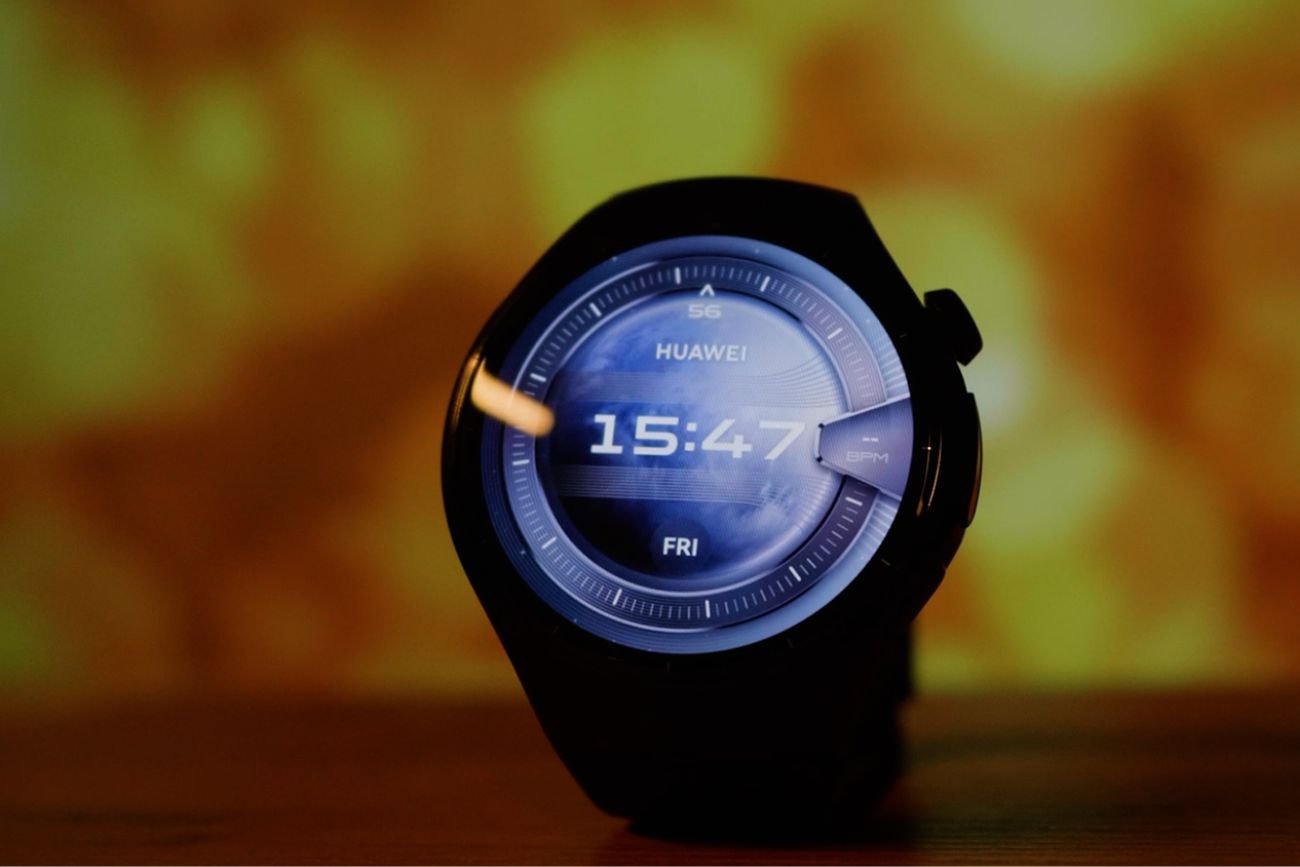 Nie wierzyłem w smartwatche. Aż trafił do mnie Huawei Watch 5 i zmieniłem zdanie