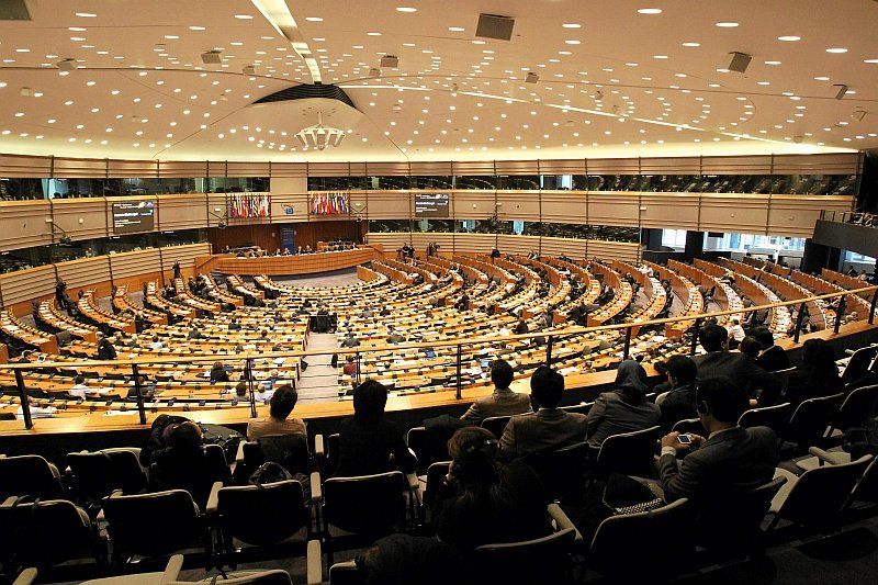 Parlament Europejski to wymarzone miejsce pracy...