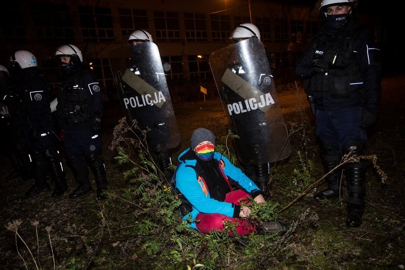 Policja weszła w sobotę na teren Politechniki Warszawskiej.