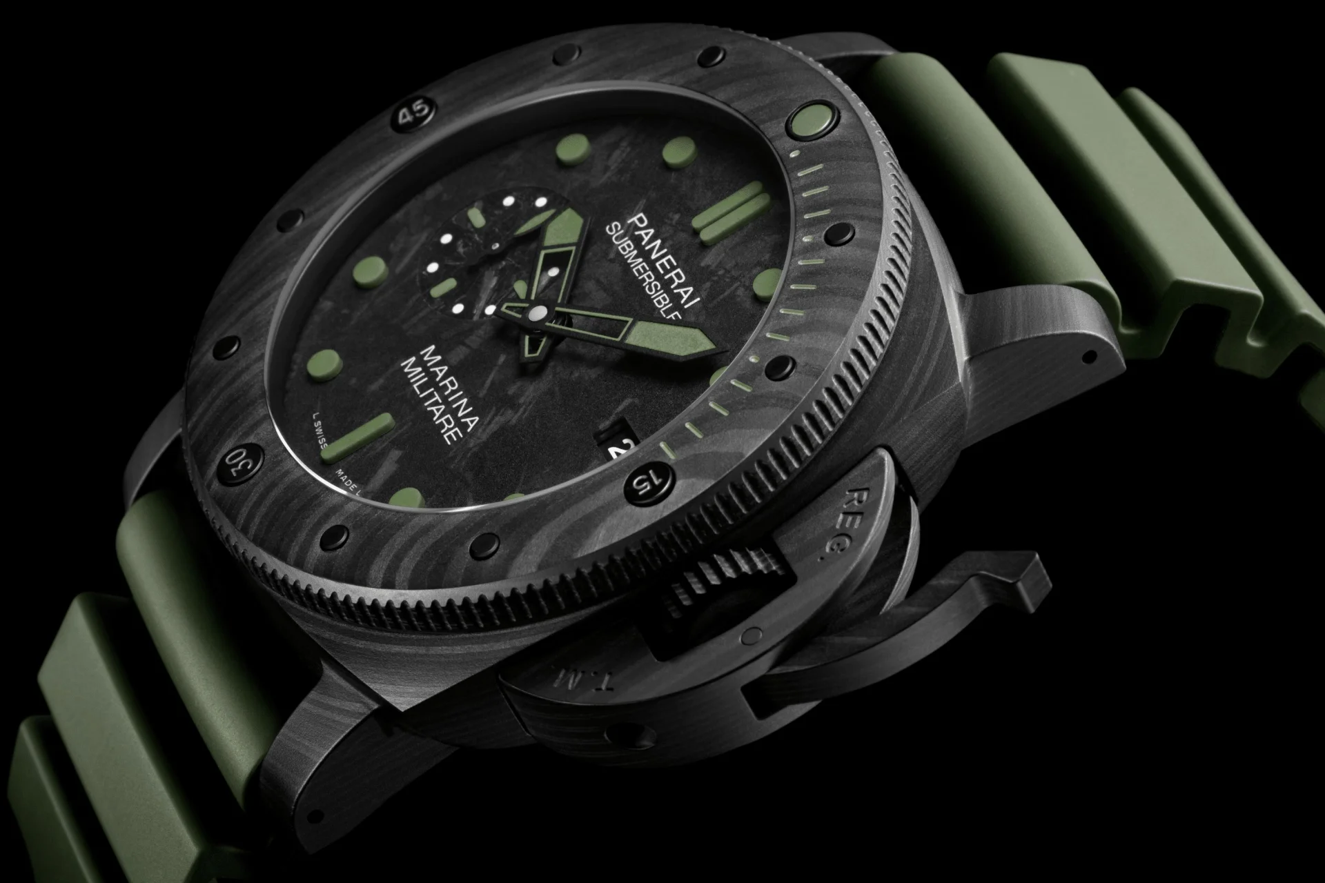 Panerai Submersible Marina Militare Carbotech