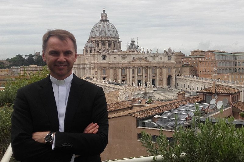 Ks. Andrzej Dębski.