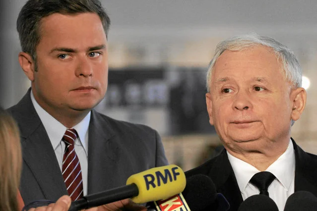 Adam Hofman sugeruje, że jego były szef Jarosław Kaczyński przygotowuje się do przekazania władzy Beacie Szydło.