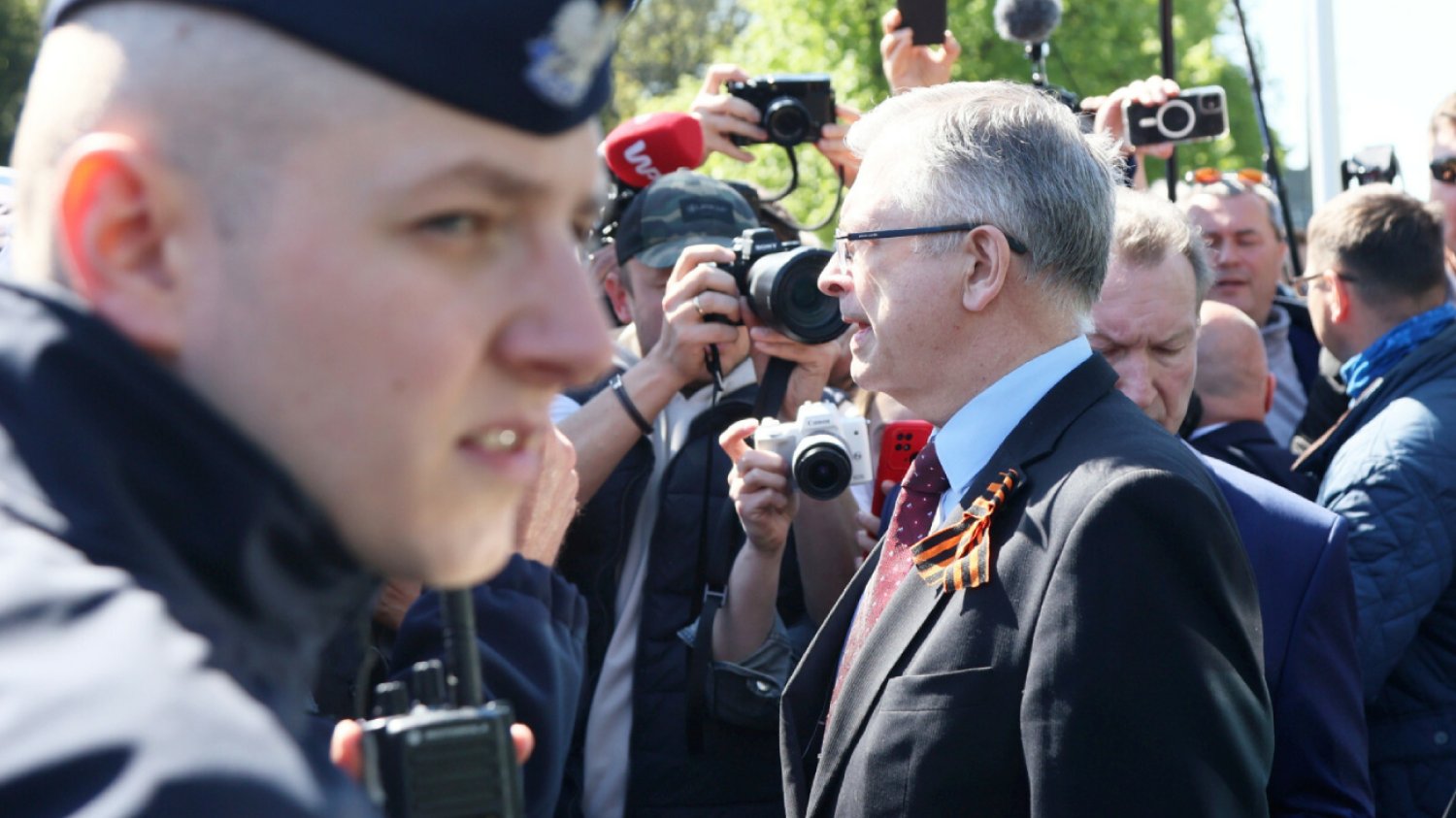Restrykcje w poruszaniu się po Polsce. To przez "wojnę hybrydową"