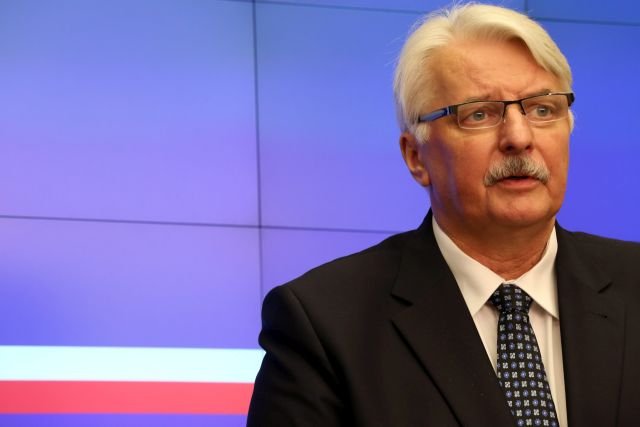 Minister Waszczykowski bronił minister Zalewskiej w USA.