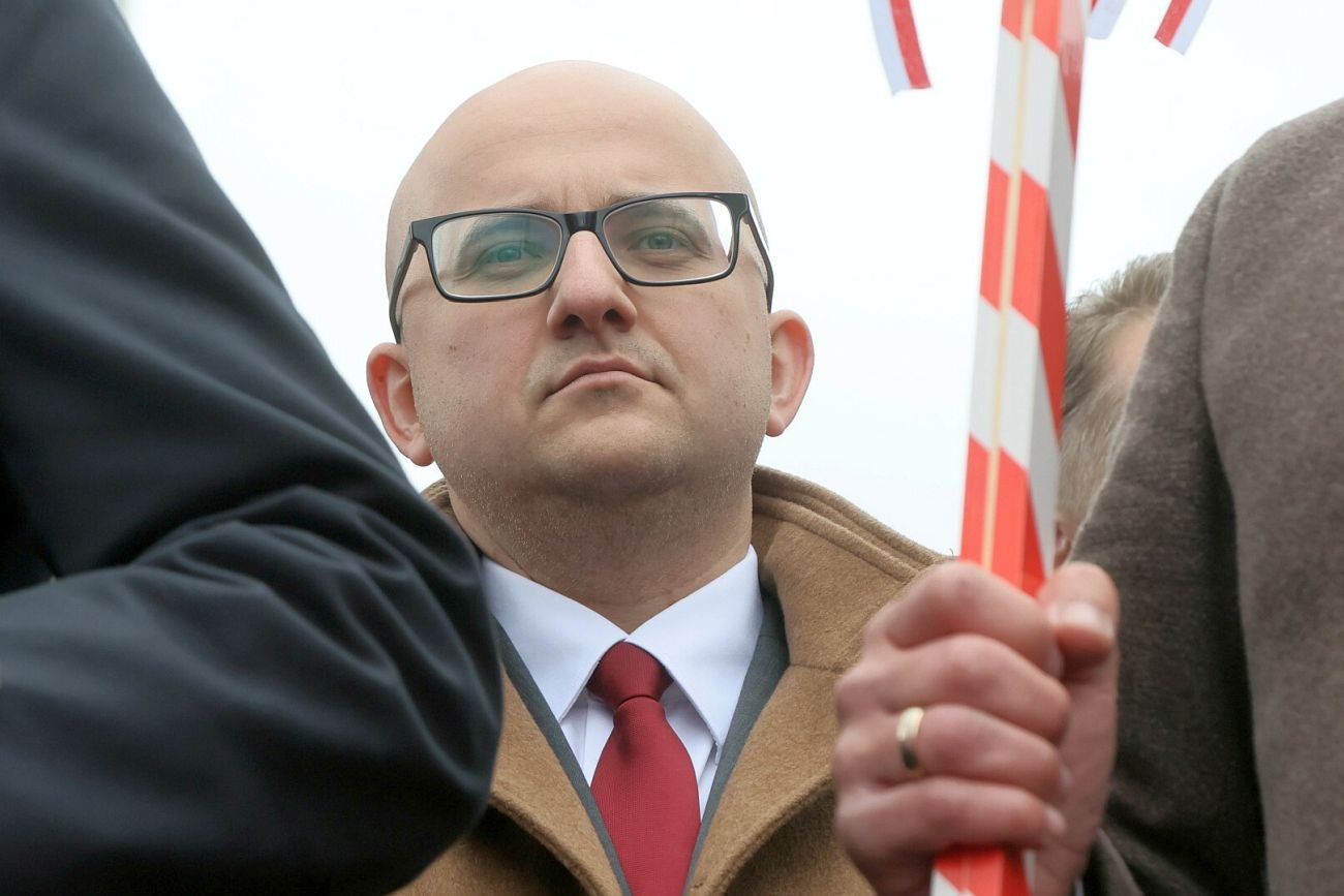 Gorąco wokół znajomych Mateckiego. NIK pokazuje, jak mieli trwonić pieniądze