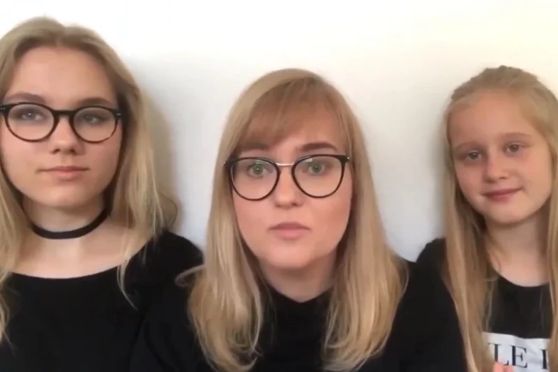 Magdalena Adamowicz wraz z córkami pogratulowały Aleksandrze Dulkiewicz wygranej w wyborach prezydenckich w Gdańsku.