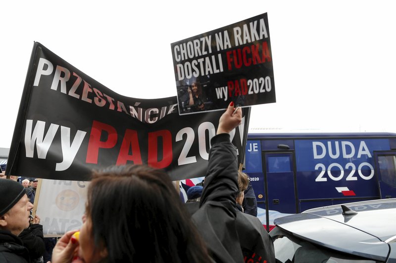 Andrzej Duda, kandydat PiS na prezydenta i obecnie urzędująca głowa państwa, został wygwizdany podczas spotkania wyborczego w Łowiczu.