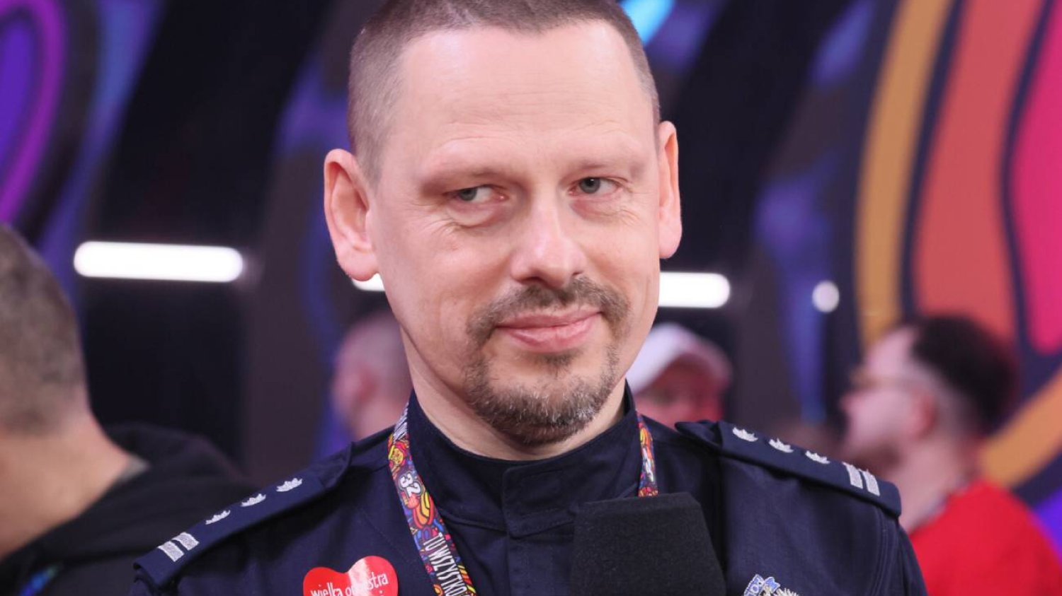 Aukcje WOŚP. Policja przekazała zestaw od komendanta głównego