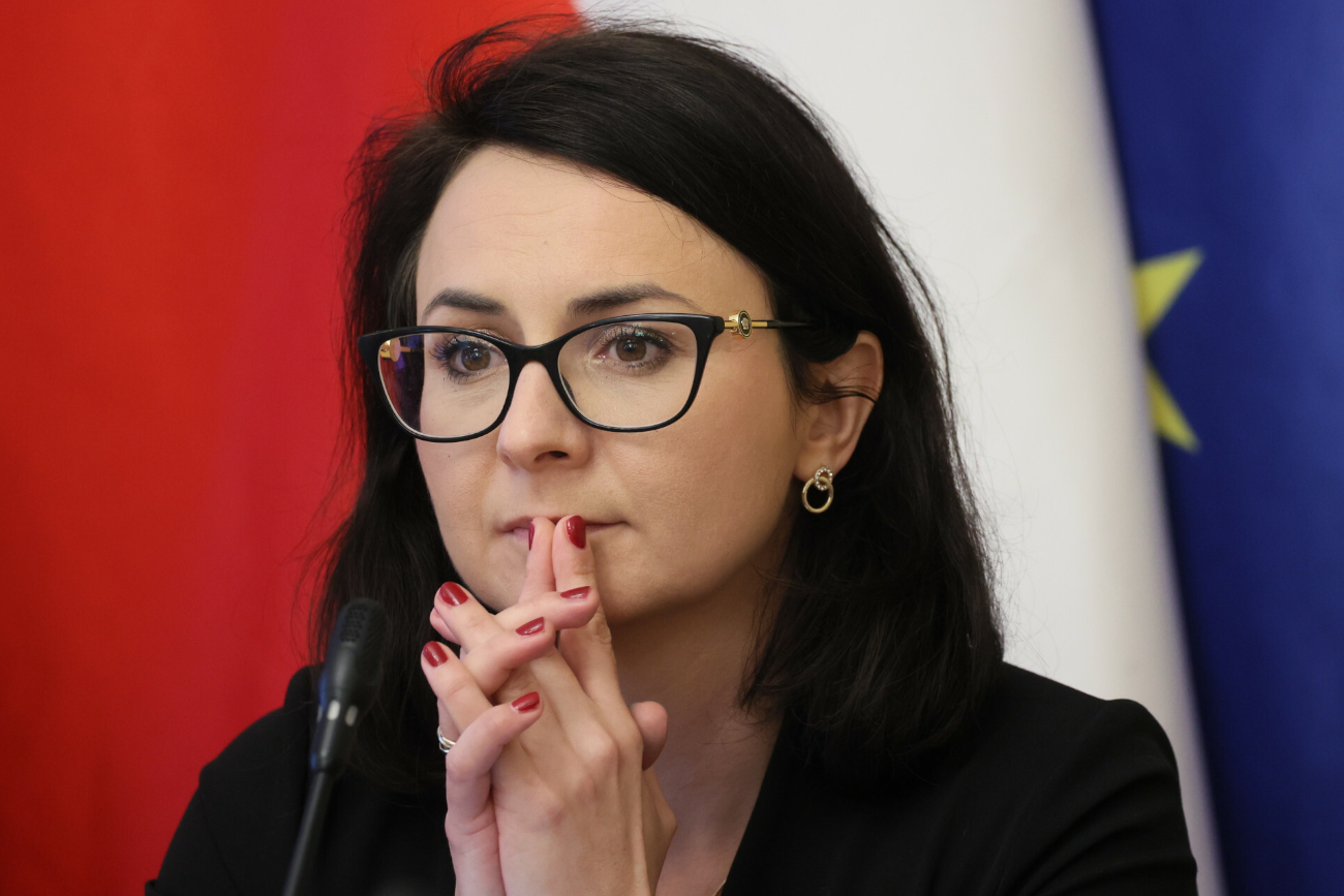 Oburzające zachowanie sędziego na posiedzeniu KRS. „Wcisnę to Pani w gardło”