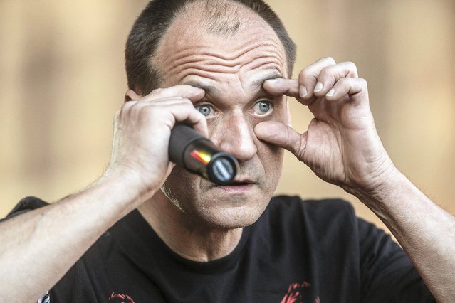 Według sondażu CBOS, Ruch Kukiz'15 może liczyć na 12 proc. poparcie.