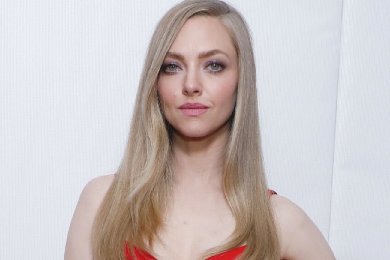 Amanda Seyfried opowiedziała o tym, dlaczego w wieku 19 lat czuła presję podczas kręcenia rozbieranych scen. Amanda Seyfried opowiedziała o tym, dlaczego w wieku 19 lat czuła presję podczas kręcenia rozbieranych scen.