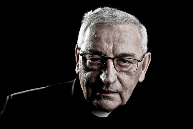 Biskup Tadeusz Pieronek