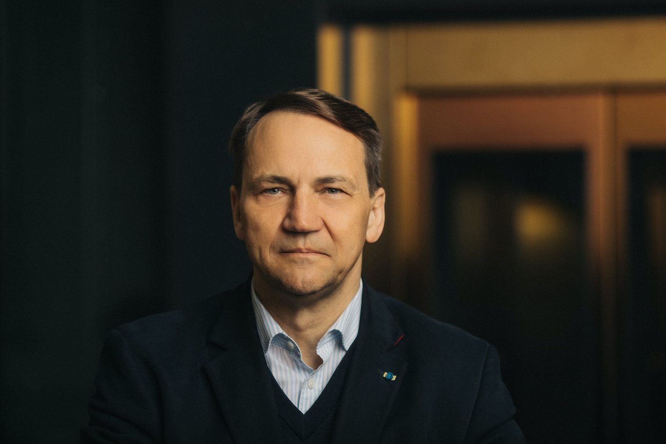 Radosław Sikorski w rozmowie z naTemat uzasadniał, jak powinniśmy się zachować w sytuacji, kiedy Białoruś narusza polską granicę.