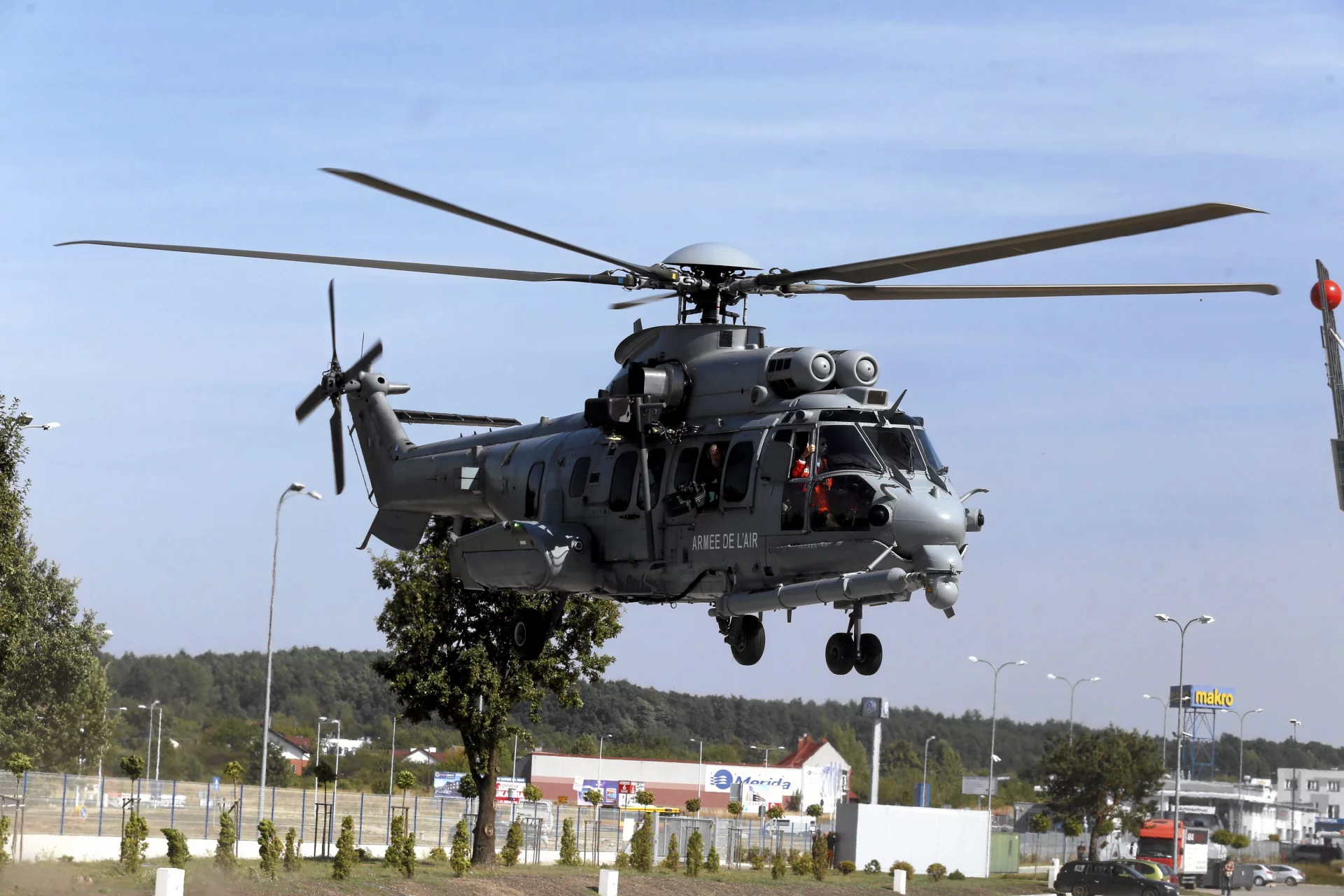 Francuskie śmigłowce miały być montowane w Polsce i zasilić naszą armię. Przetarg nie doszedł do skutku, ale Airbus nie daje za wygraną.