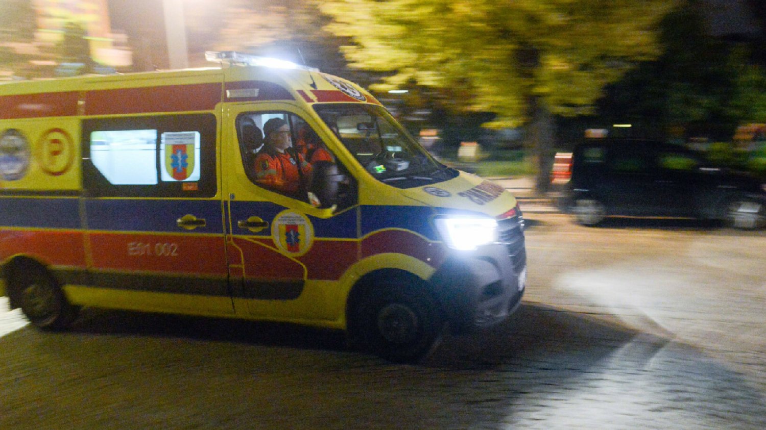 Dąbrowa Górnicza. Mężczyzna leżał przed szpitalem. "Pomyślałem najgorsze".