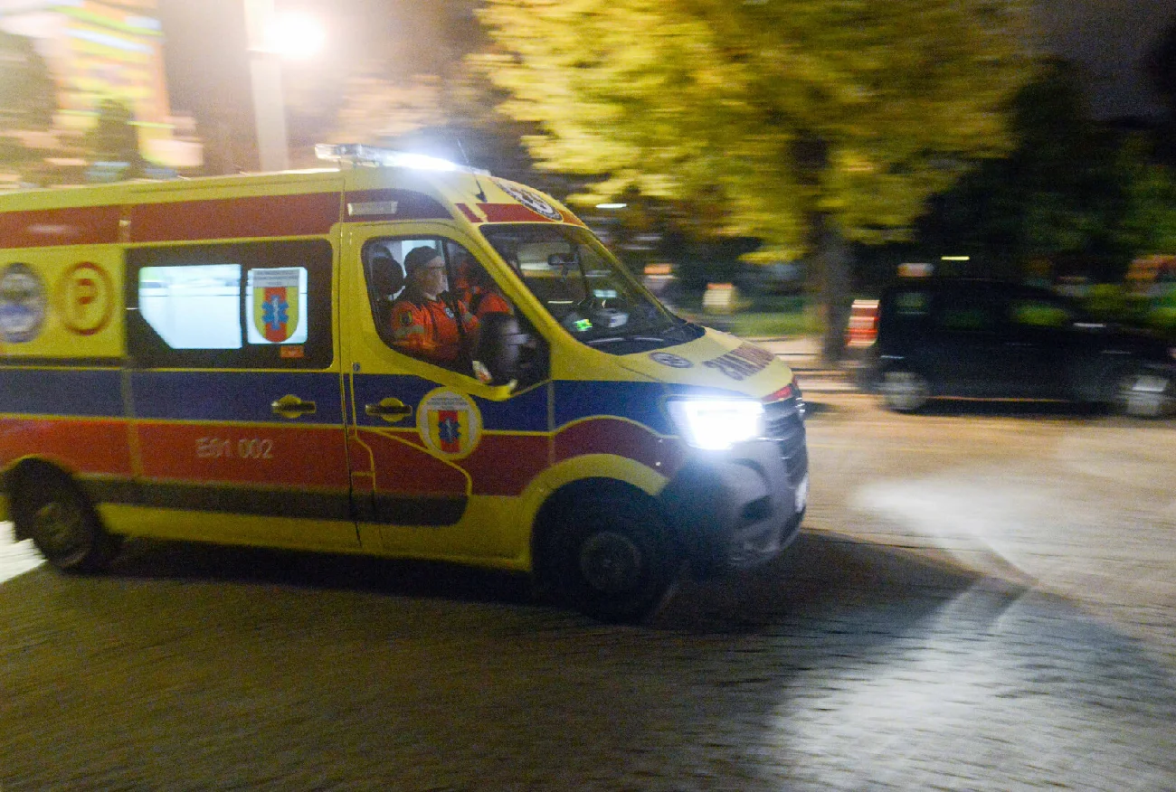 Dąbrowa Górnicza. Mężczyzna leżał przed szpitalem. "Pomyślałem najgorsze".