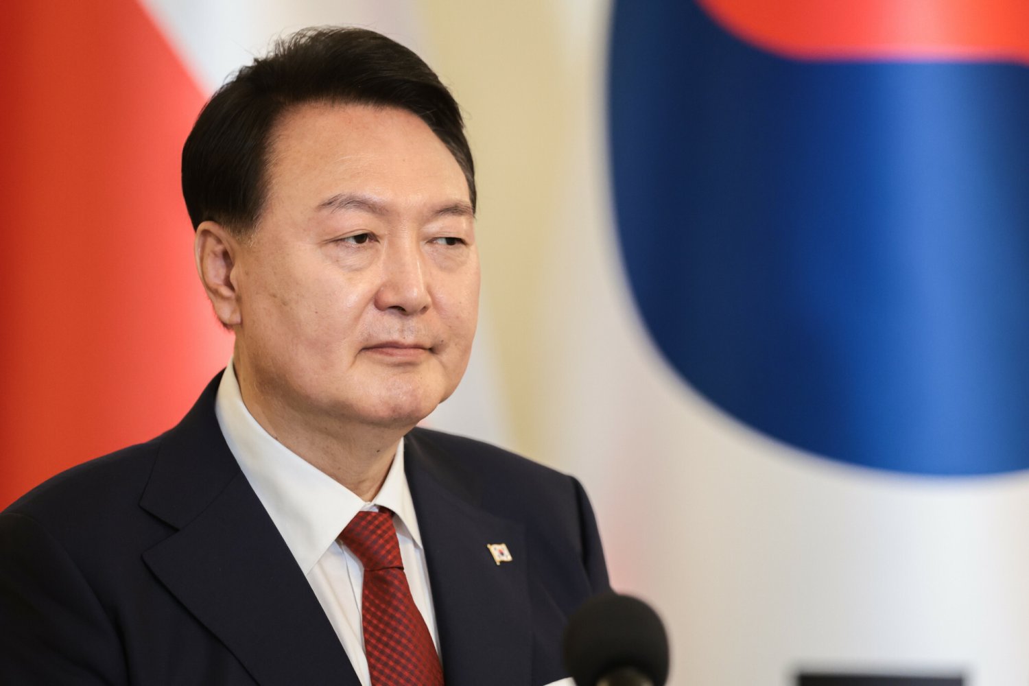 Świat ujrzał nową Koreę, ale nie powinien się dziwić. Tu niemal każdy prezydent zaliczył "coś"