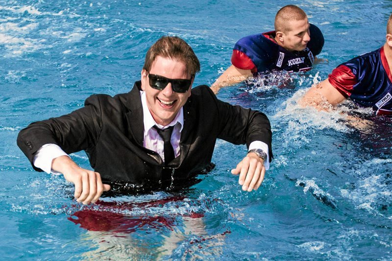 Filip Chajzer powoli wyrasta na jedną z większych gwiazd stacji TVN. To wszystko za sprawą jego niekonwencjonalnego stylu reporterskiego