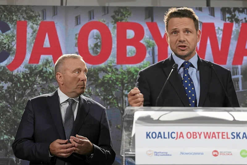 Przegrana Rafała Trzaskowskiego może być na rękę Grzegorzowi Schetynie.