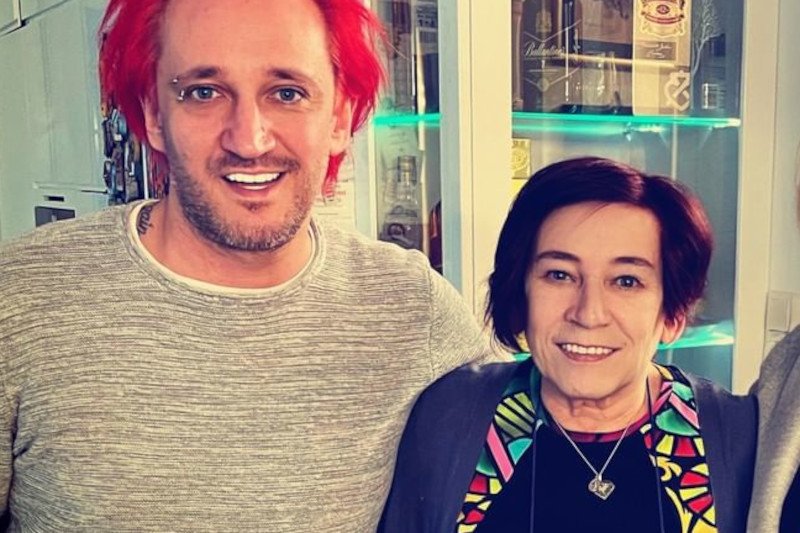 Mama Michała Wiśniewskiego źle zniosła szczepionkę na covid-19.