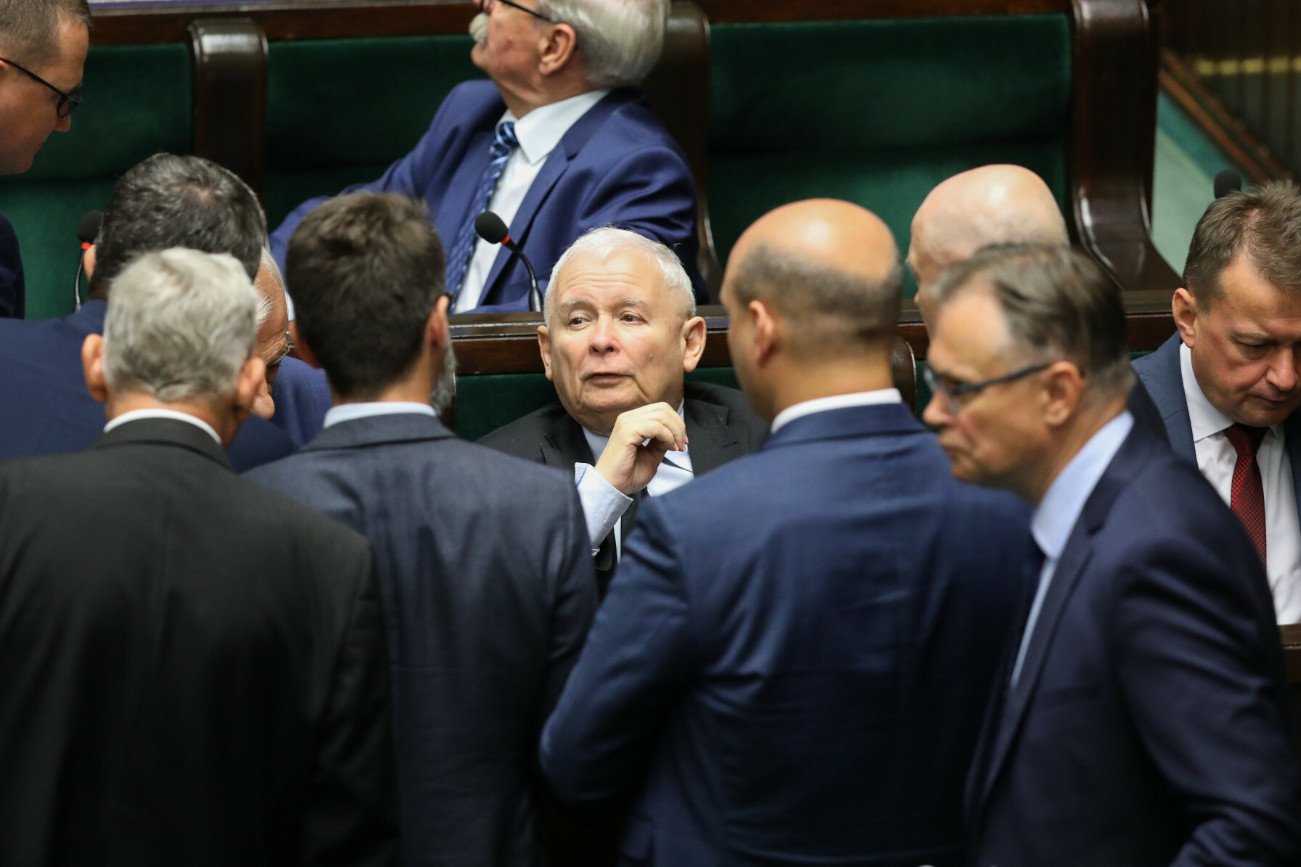 Jarosław Kaczyński miał już zdecydować o zatrzymaniu Mateusza Morawieckiego na stanowisku premiera Jarosław Kaczyński miał już zdecydować o zatrzymaniu Mateusza Morawieckiego na stanowisku premiera