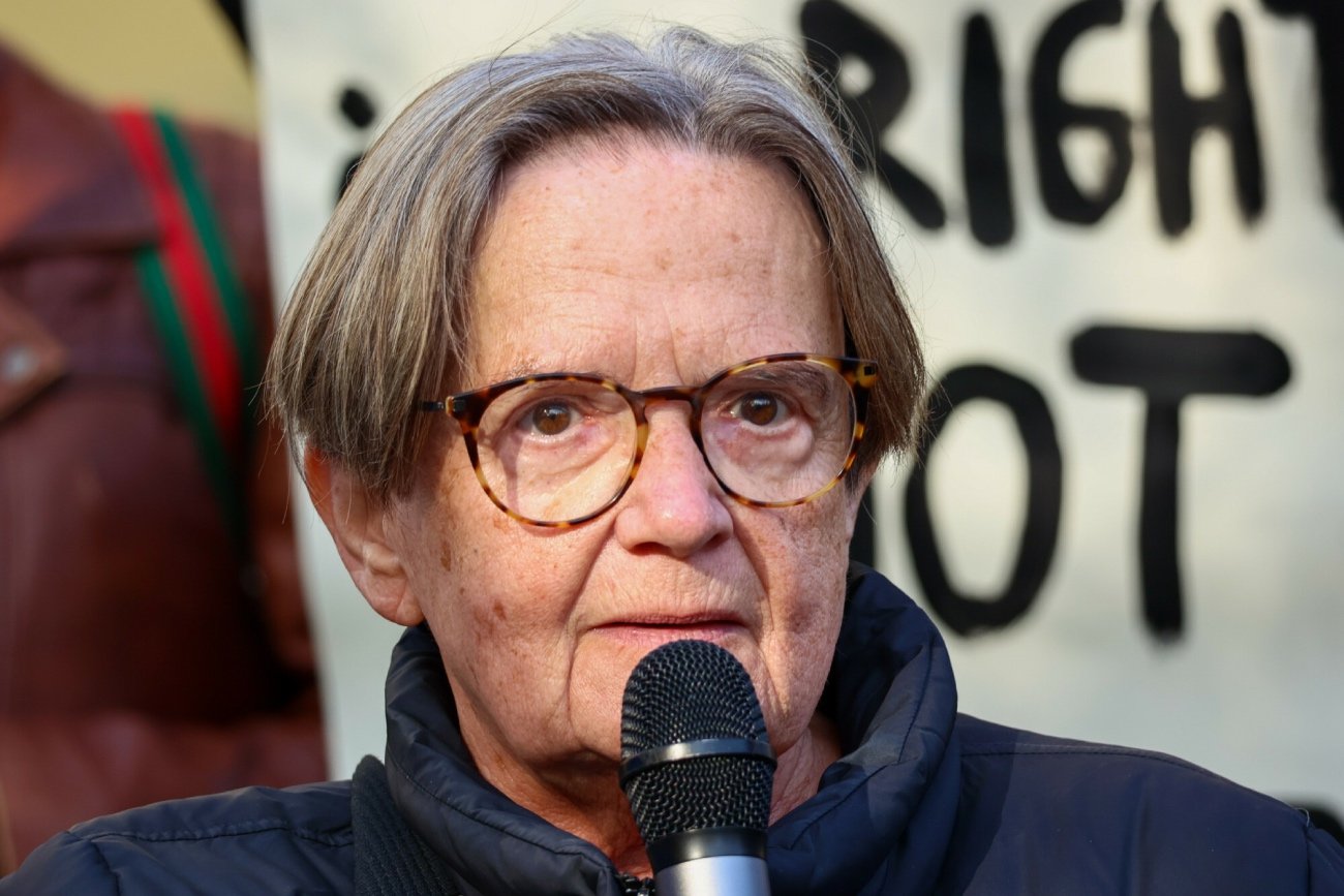 Agnieszka Holland skrytykowała rząd Donalda Tuska.