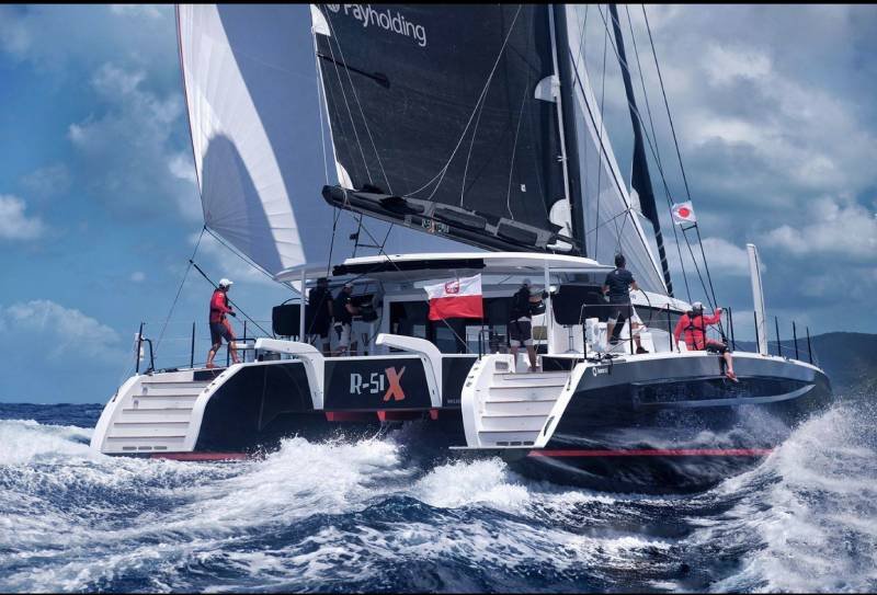 R-Six Team uczestnikiem Loro Piana Superyacht Regatta na Sardynii.