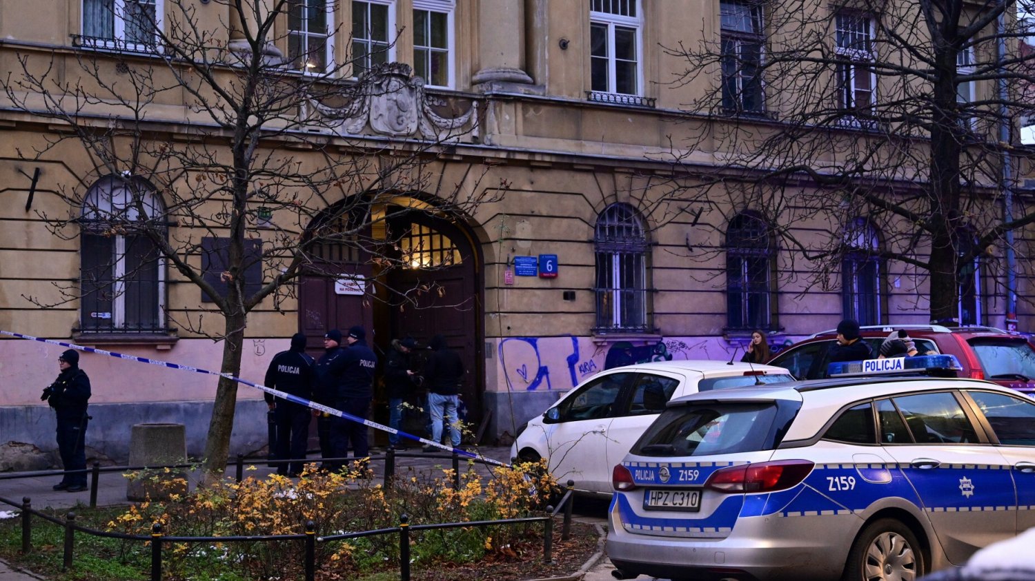 Policjant strzelił do drugiego policjanta. Nowe informacje. Nowe informacje ws. strzelaniny w Warszawie.