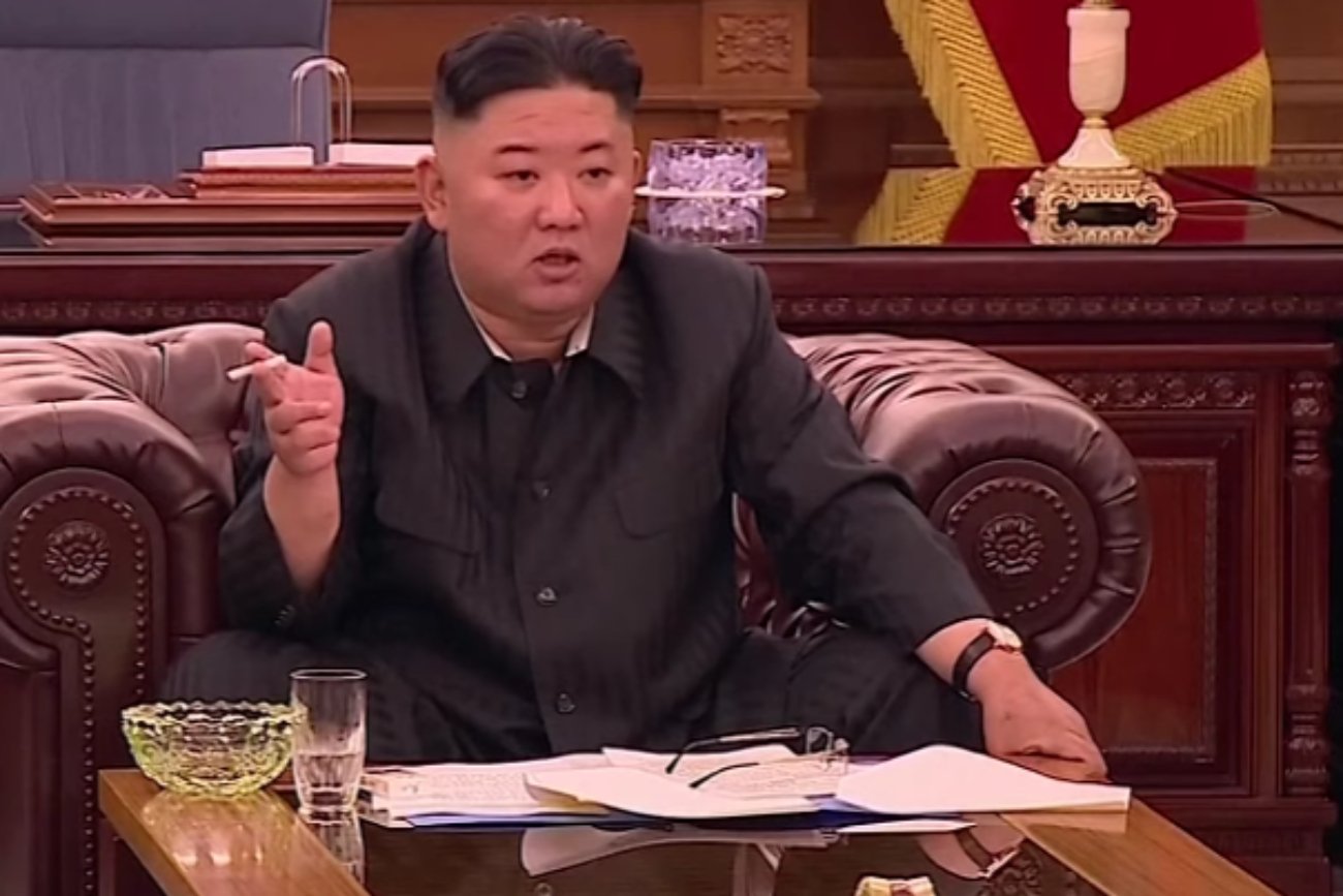 Kim Dzong Un drastycznie schudł. Najnowsze zdjęcia przywódcy Korei Północnej wzbudziły podejrzenia o jego chorobie