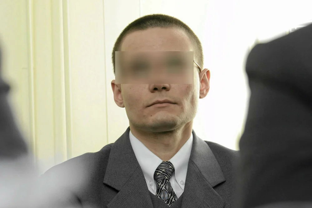 Jakub T. po 12 latach wychodzi na wolność. Został skazany przez brytyjski sąd na podwójne dożywocie. W wyniku nowelizacji kodeksu karnego dostał w Polsce najwyższą możliwą karę za gwałt.