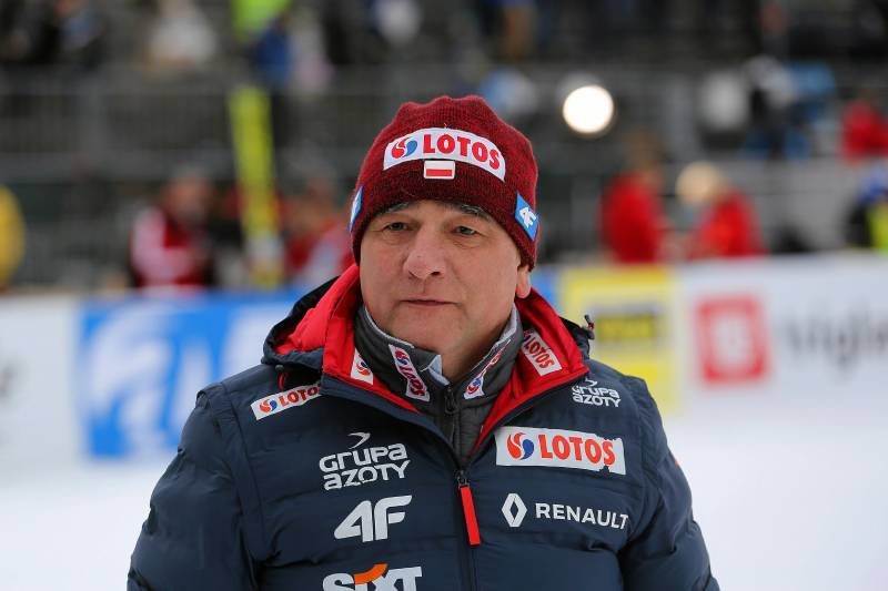 Klimowski od miesiąca przebywa w szpitalu. Zbigniew Klimowski ciężko przechodzi COVID-19. Nowe informacje.