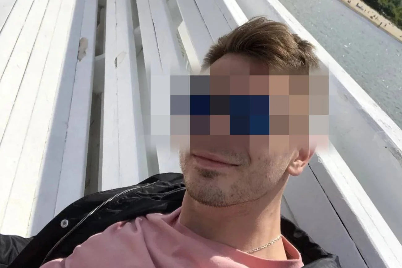 Syn Zenka Martyniuka, czyli Daniel M. usłyszał zarzuty prokuratorskie. Za wulgarne wpisy o sędzi