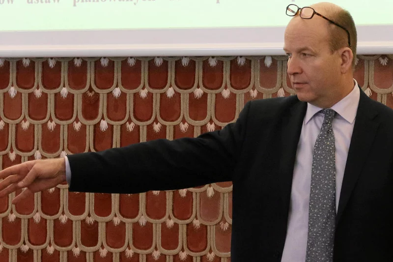– Życie Konrada zależało od decyzji Ministra Zdrowia. A on odmówił refundacji, tym samym skazując nasze dziecko na śmierć – mówią rodzice 20-latka