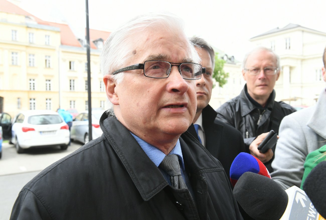 Parlament Europejski. Włodzimierz Cimoszewicz bez immunitetu