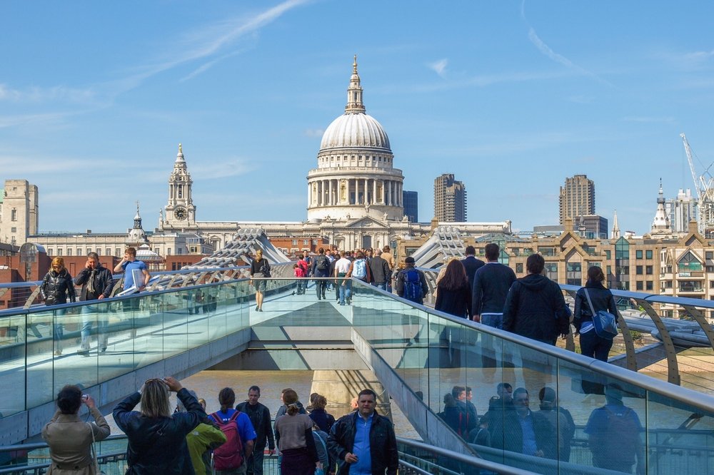 [url=http://shutr.bz/1g11HHE] Millenium bridge [/url]