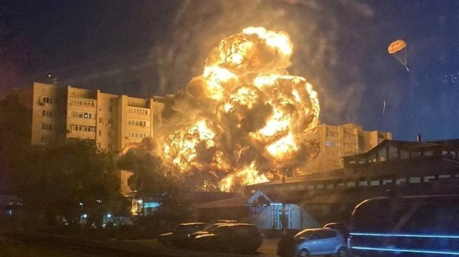 Bombowiec Su-34 uderzył w blok w rosyjskim mieście Jejsk
