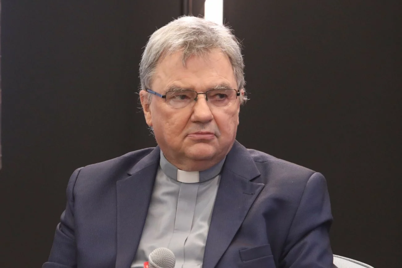 Ks. prof. Paweł Bortkiewicz obrażał społeczność LGBT.