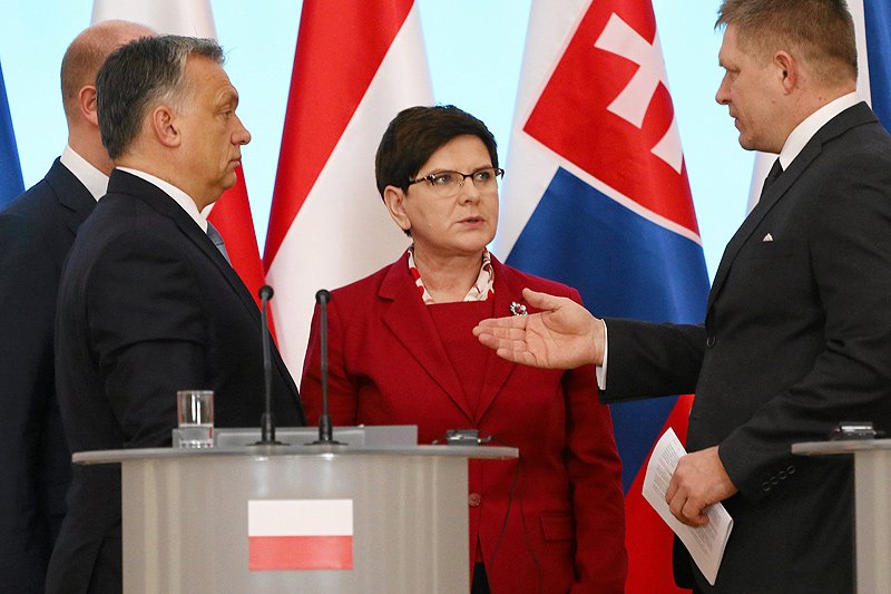 "O co Wam chodzi z tym Donaldem?". Czy takie pytanie europejskich partnerów mogło wywołać dziś to zdziwienie na twarzy premier Beaty Szydło...?